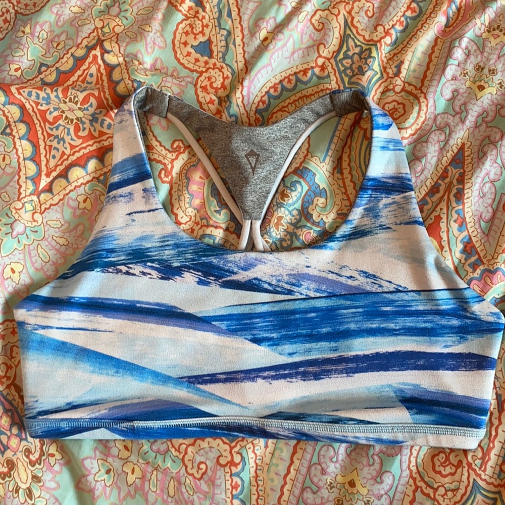 kids lululemon reversible sports bra